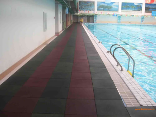游泳馆地板