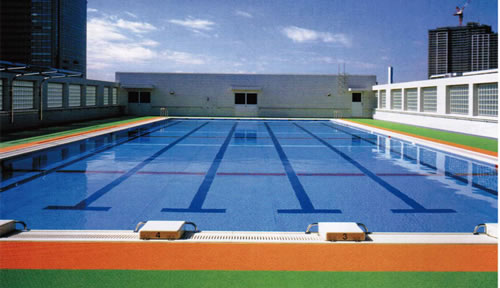 Swimming pool floor